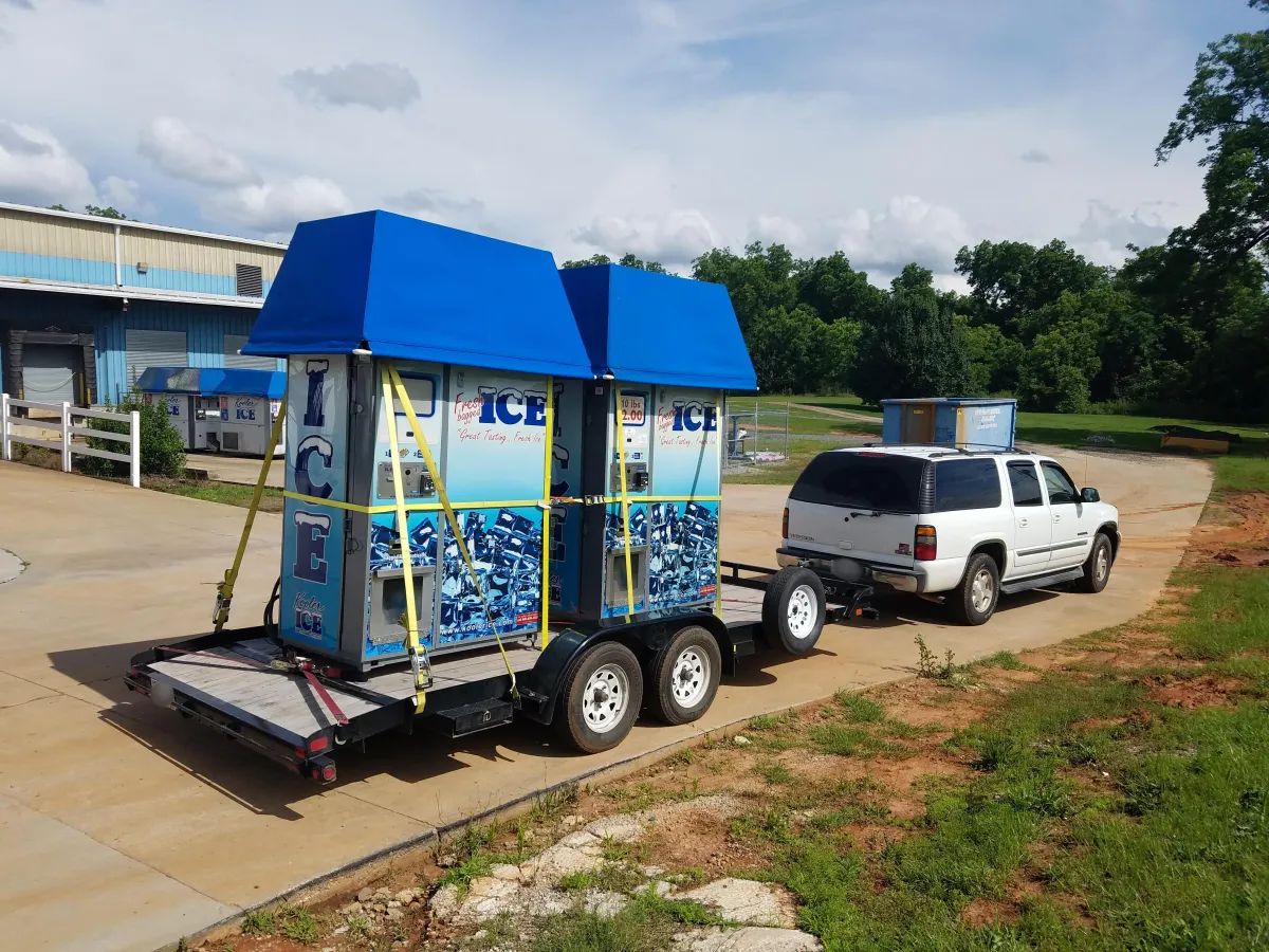 Cricket car hauler thumbnail 3 - Car hauler with ramps Coldspring