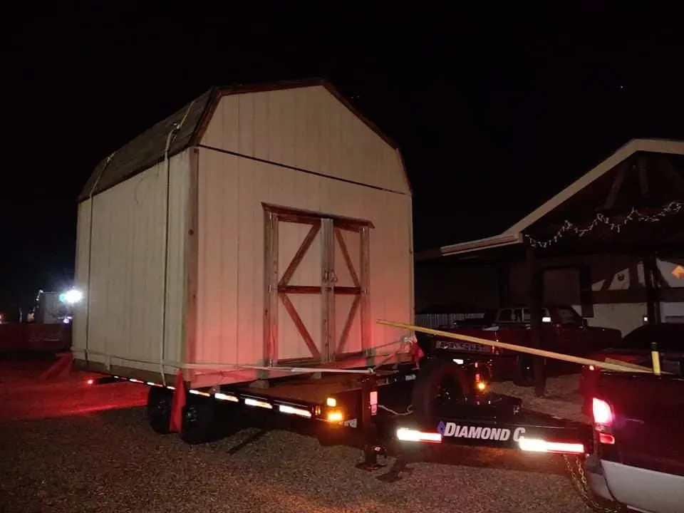 Thing 1 equipment trailer thumbnail 4 - Professional deckover rental